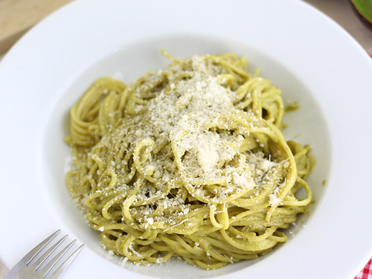 Spaghetti carbonara z awokado - zdjęcie 2