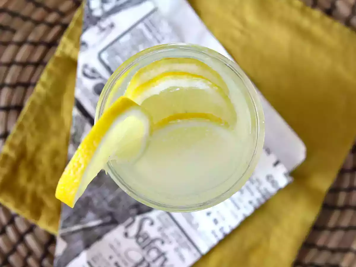 Spritz z limoncello, idealny koktajl na lato! - zdjęcie 2