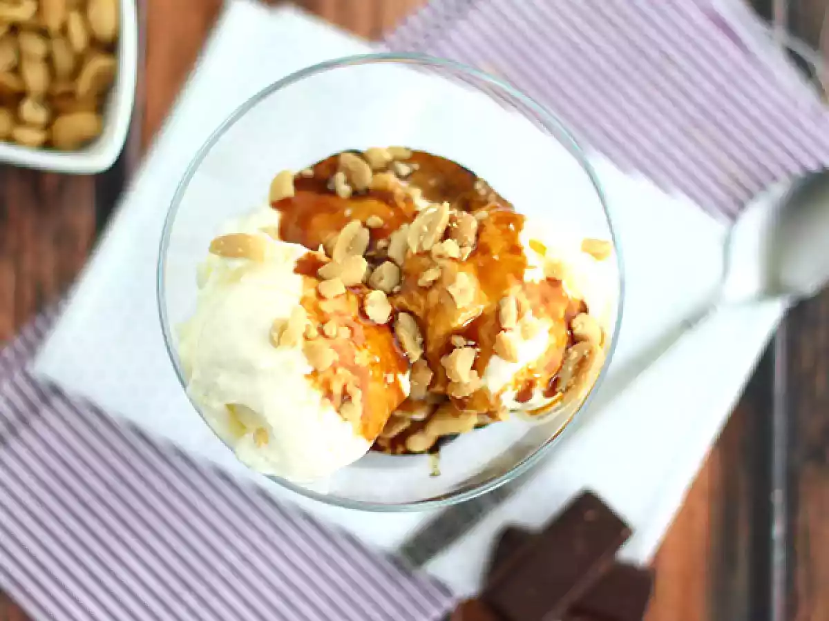 Sundae, słodkie amerykańskie lody - zdjęcie 2