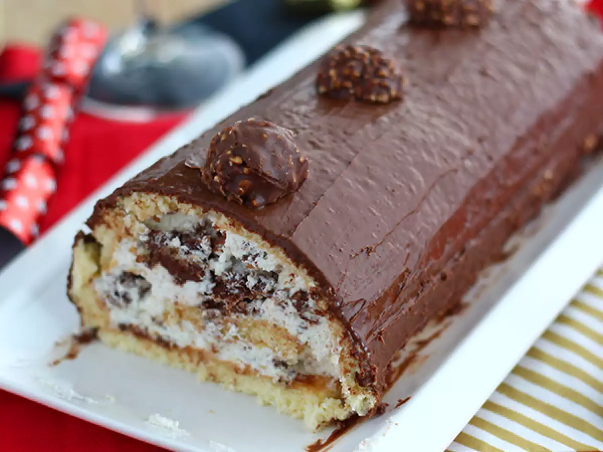 Świąteczna rolada z Ferrero Rocher - zdjęcie 3