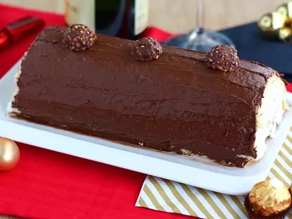 Przepis Świąteczna rolada z ferrero rocher