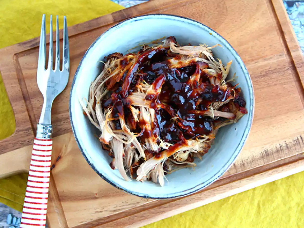 Szarpana wieprzowina po amerykańsku (pulled pork) - zdjęcie 2