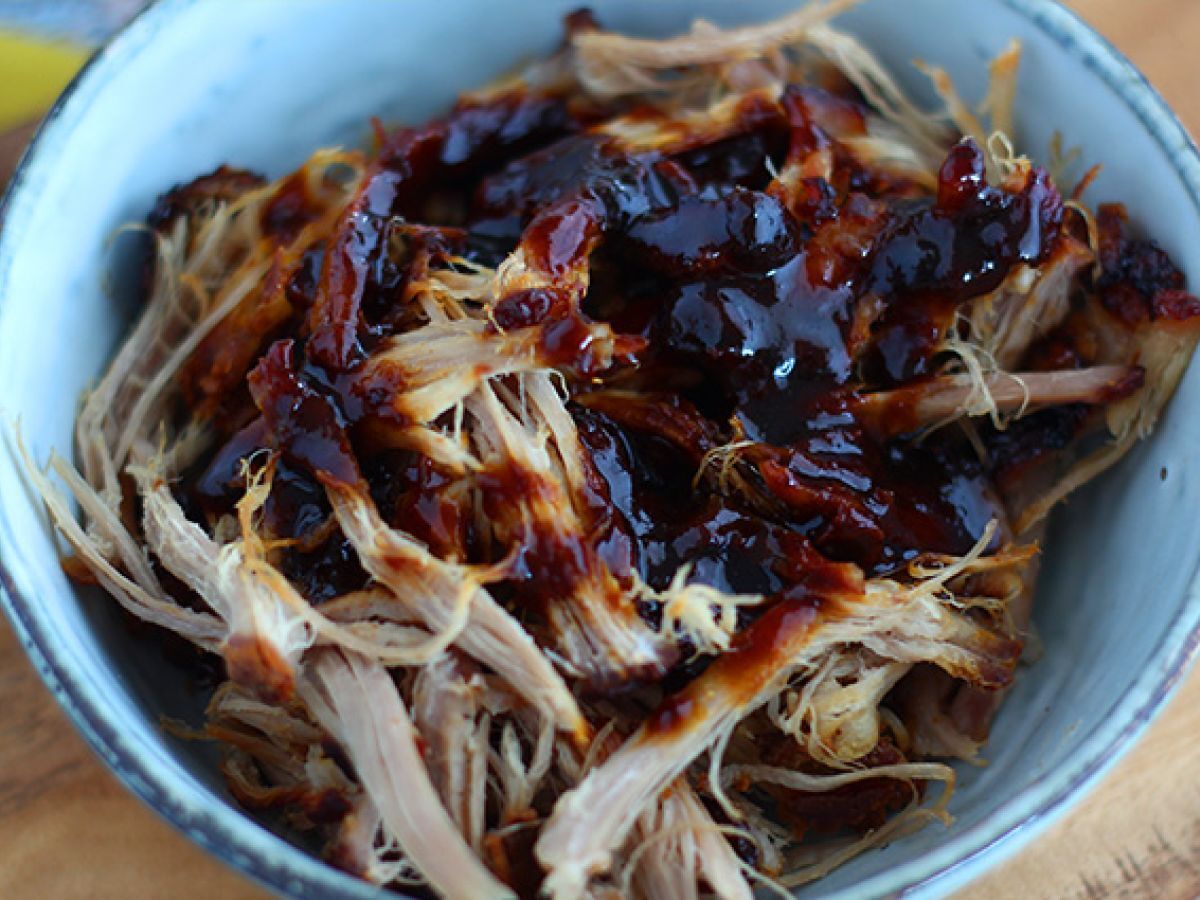 Szarpana wieprzowina po amerykańsku (pulled pork) - zdjęcie 4