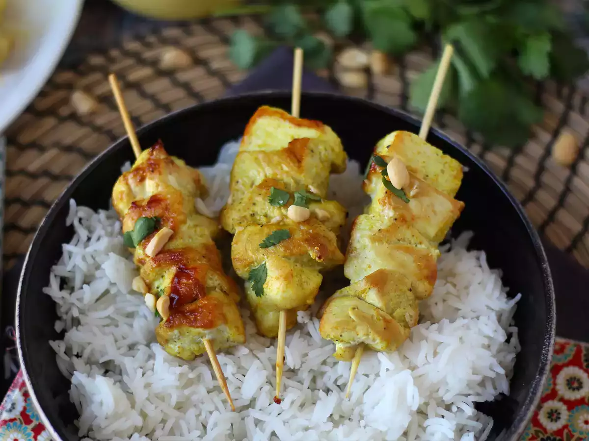 Szaszłyki z kurczaka z sosem satay – kulinarna podróż do Azji! - zdjęcie 5