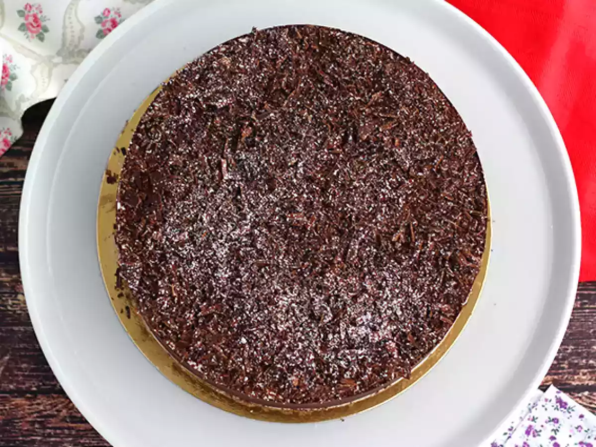 Szczegółowo objaśniona receptura na tort czekoladowy Black Forest - zdjęcie 3