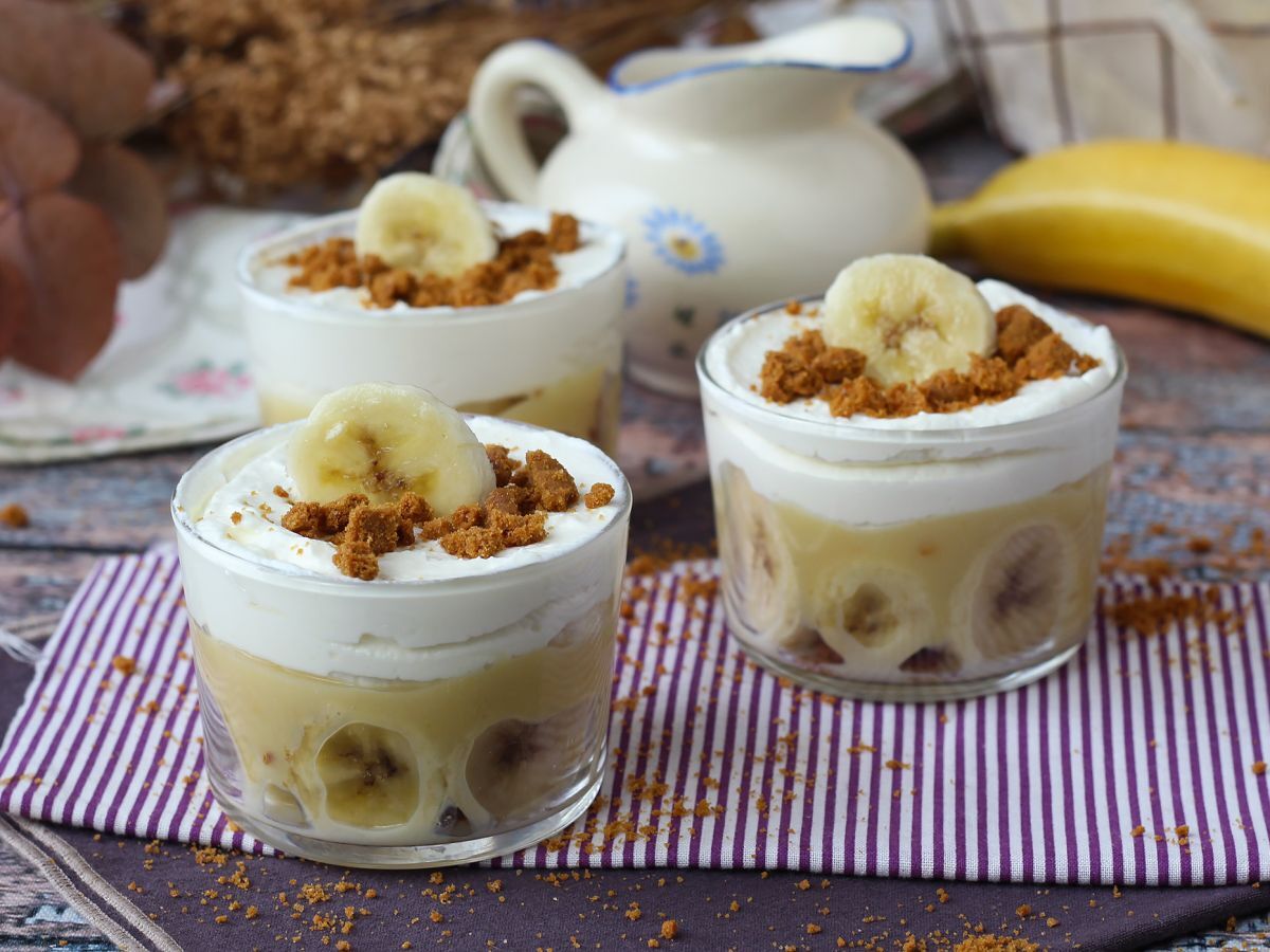 Szklanki w stylu banoffee dla fanów bananów i karmelu