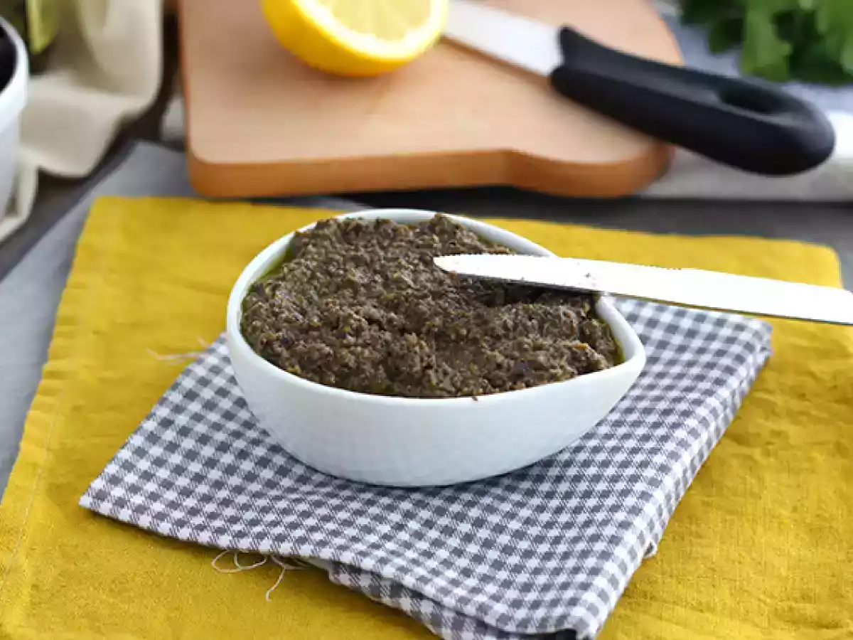 Szybka tapenada z czarnymi oliwkami - zdjęcie 3