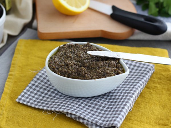Szybka tapenada z czarnymi oliwkami - zdjęcie 3