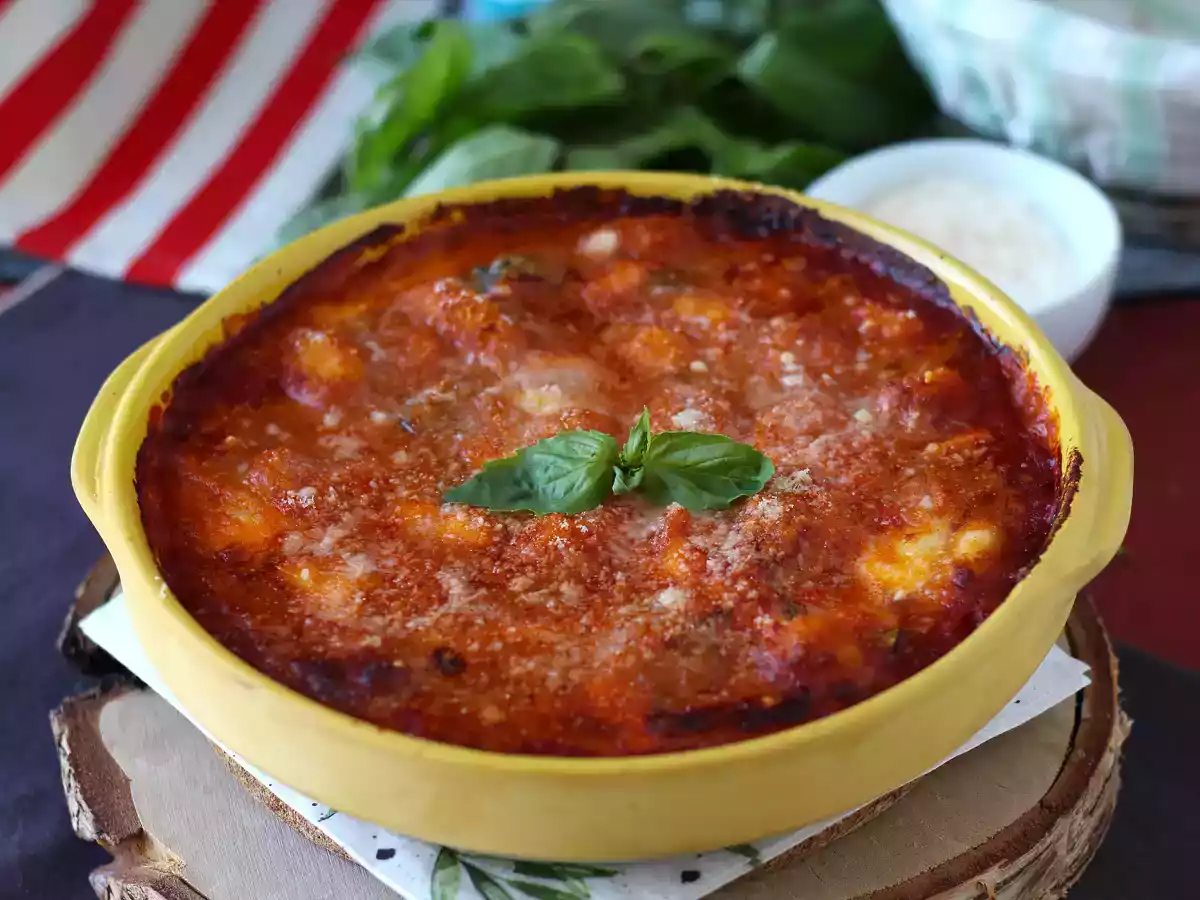 Szybkie i pocieszające zapiekanki z pomidorów i mozzarelli - gnocchi alla sorrentina w piekarniku - zdjęcie 4