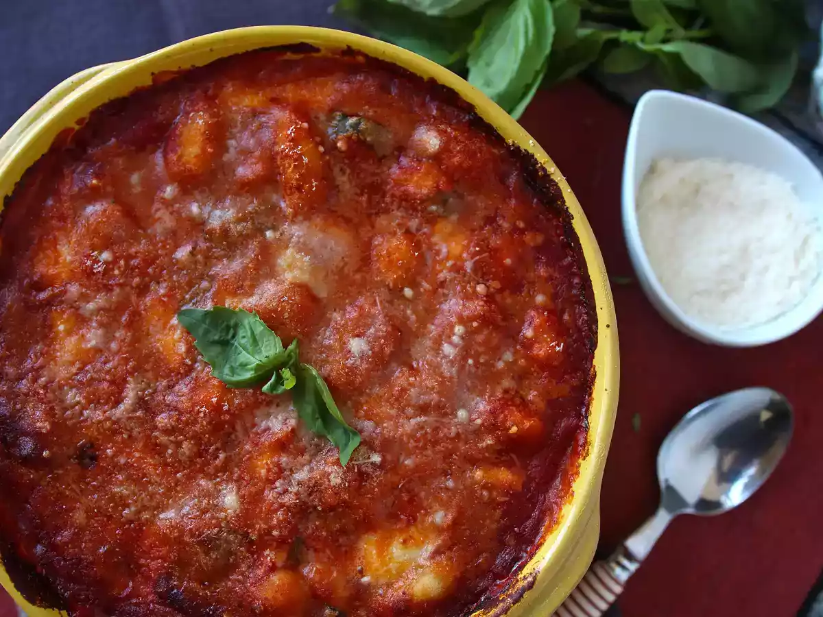 Szybkie i pocieszające zapiekanki z pomidorów i mozzarelli - gnocchi alla sorrentina w piekarniku - zdjęcie 5