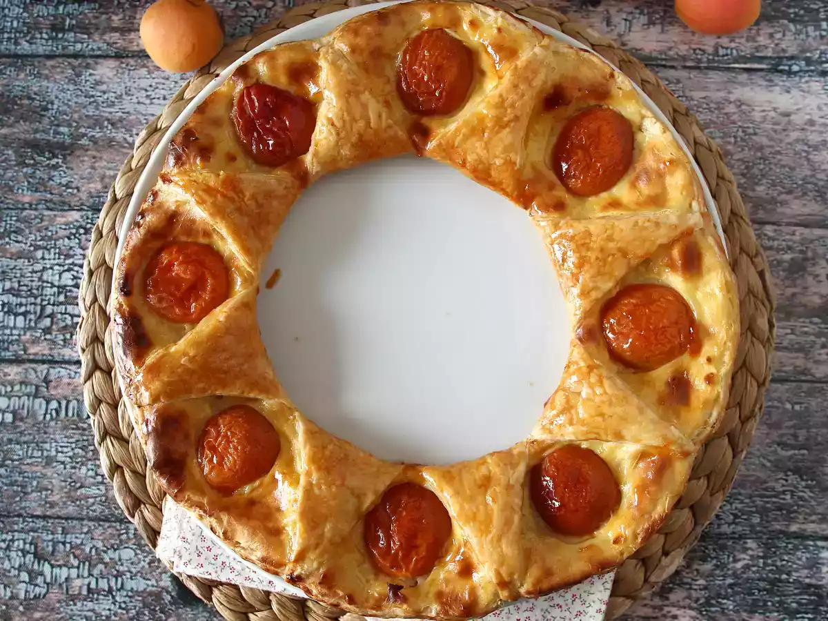 Tarta oranaise - ciasto francuskie, krem budyniowy i morele - zdjęcie 5