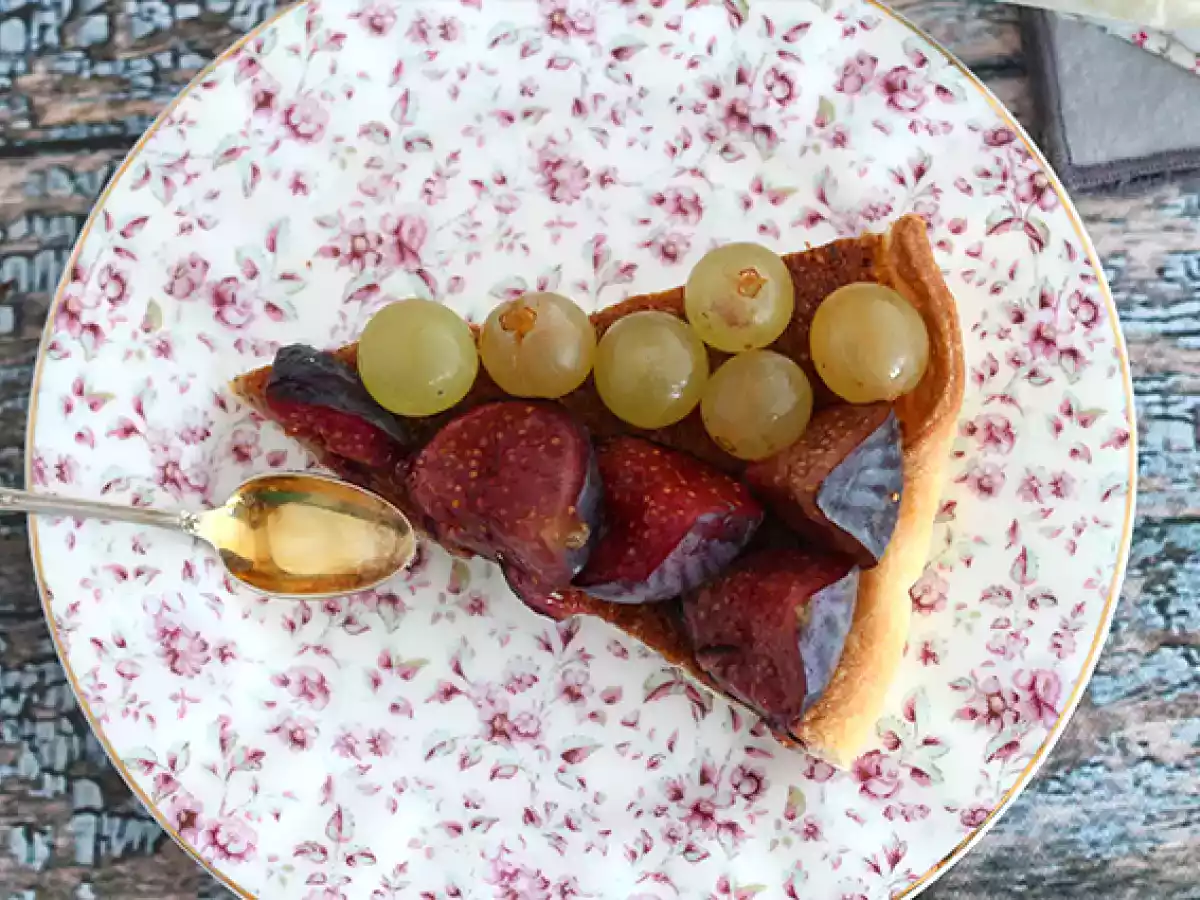 Tarta pół figowa, pół winogronowa - zdjęcie 2