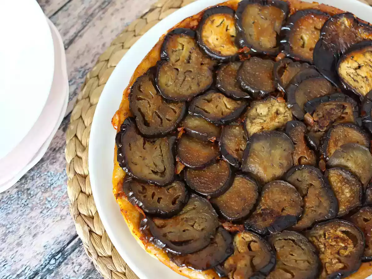 Tarta tatin z bakłażanem: pikantna wersja, za którą można umrzeć! - zdjęcie 2