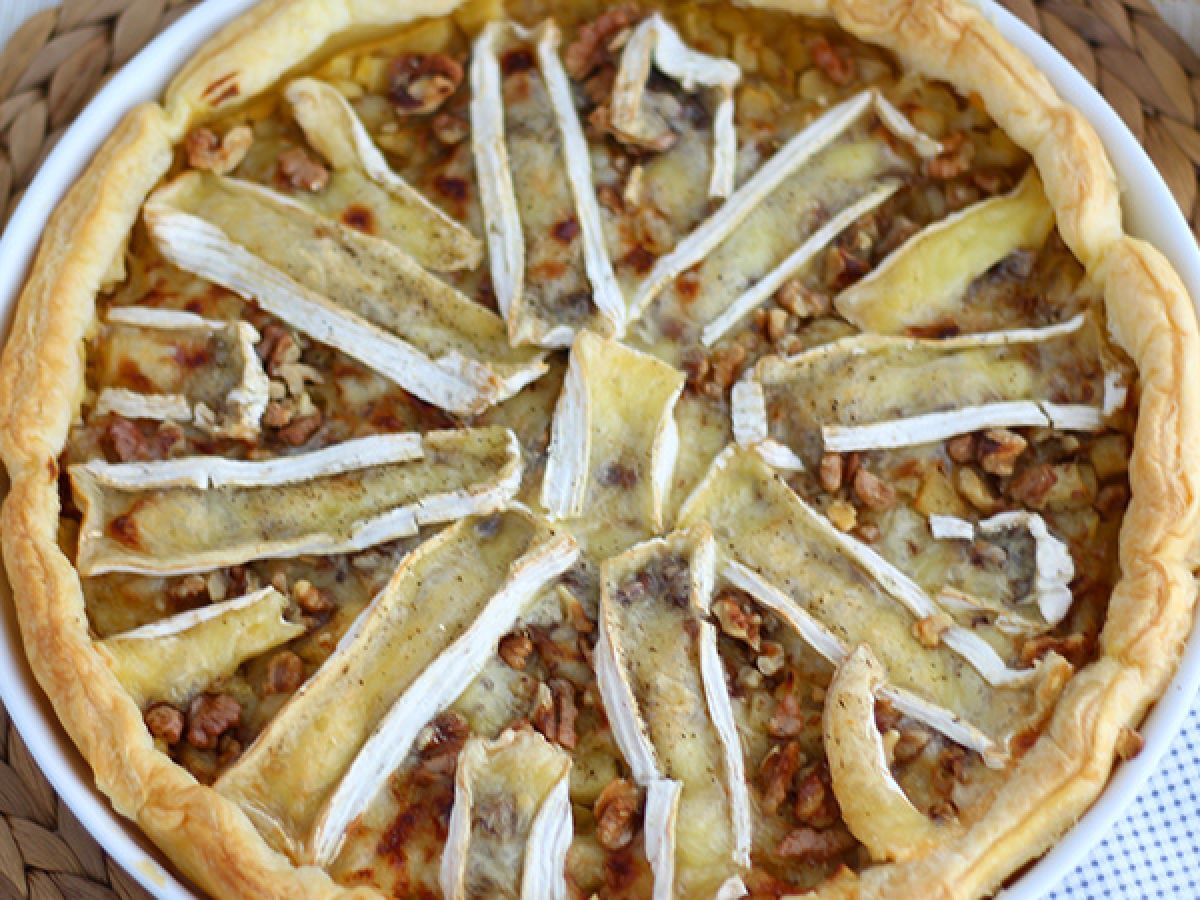 Tarta z camembertem i jabłkami - zdjęcie 2