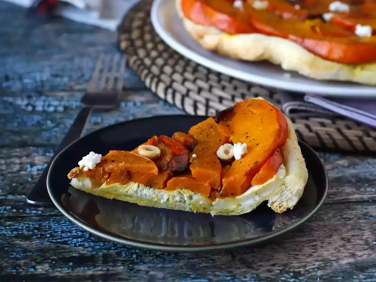 Tatin z dyni z kozim serem i miodem - zdjęcie 3