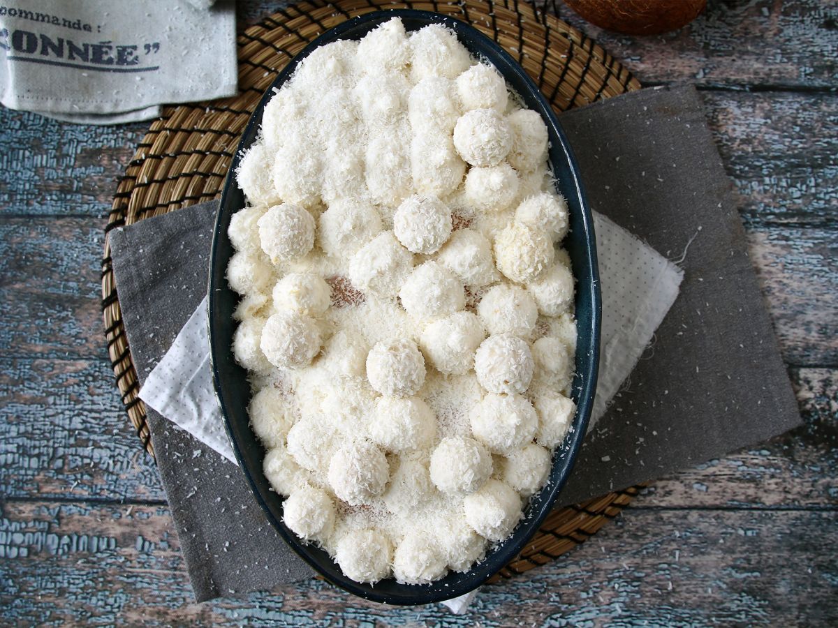 Tiramisu kokosowe z Raffaello o smaku kokosa - zdjęcie 8