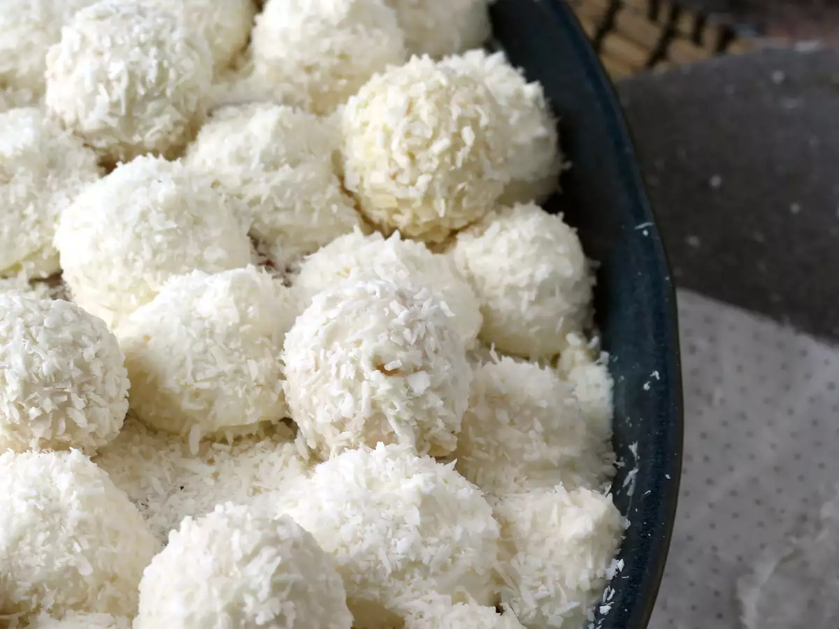 Tiramisu z Raffaello o intensywnym smaku kokosa - zdjęcie 9