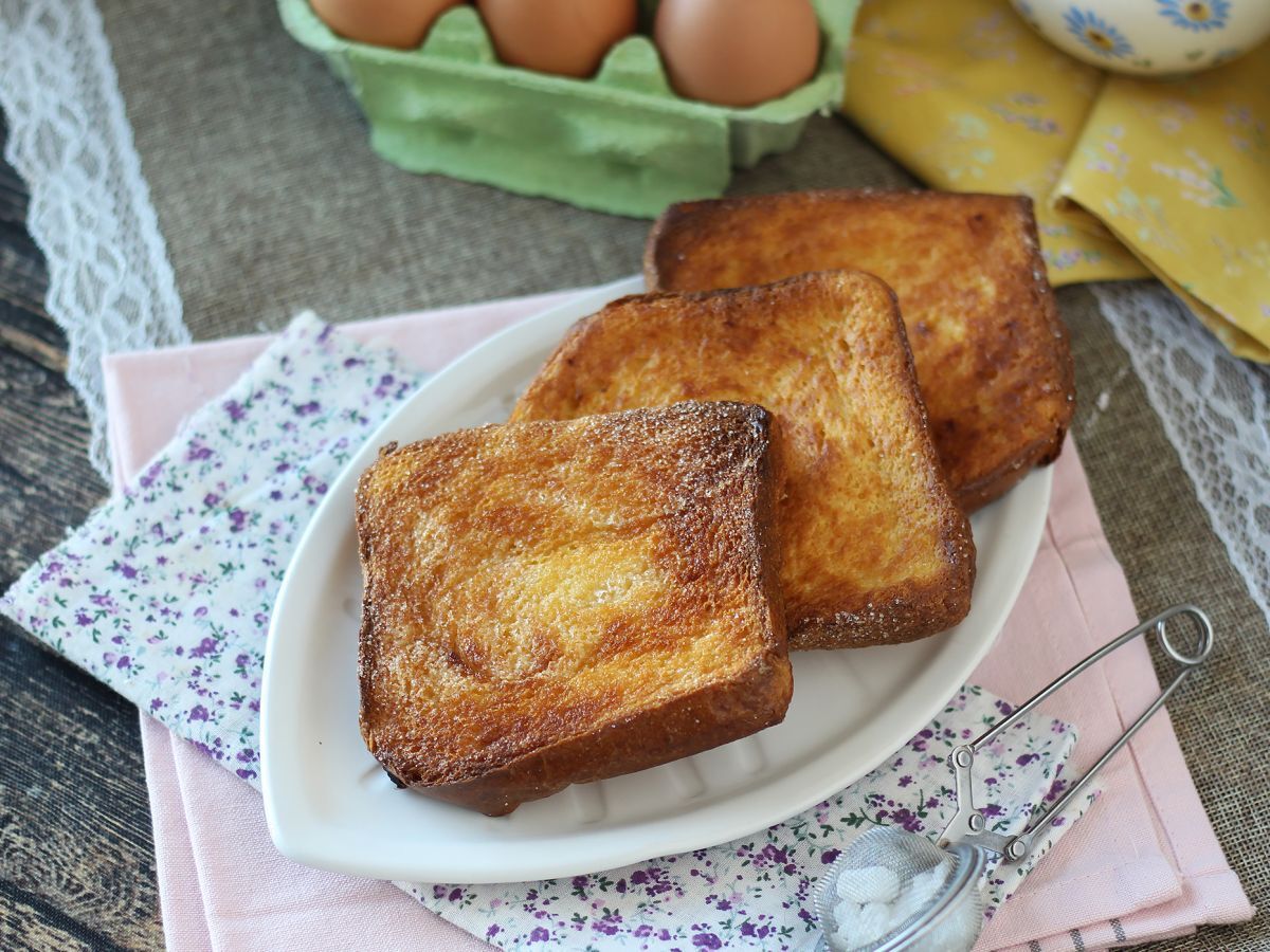Torrijas we frytkownicy powietrznej z chlebem brioche, tradycja bez komplikacji - zdjęcie 2