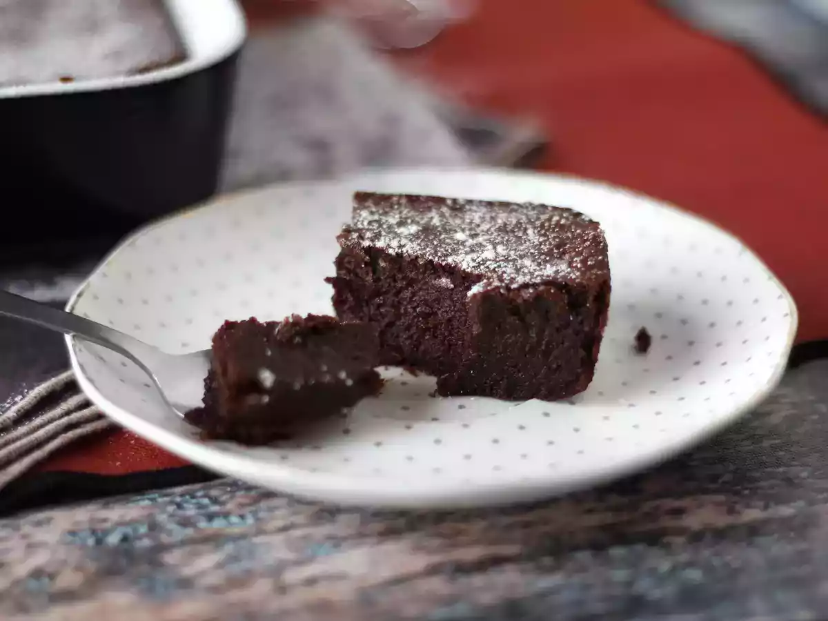 Tort czekoladowo-kasztanowy EXTRA FONDANT z zaledwie 4 składników - zdjęcie 5