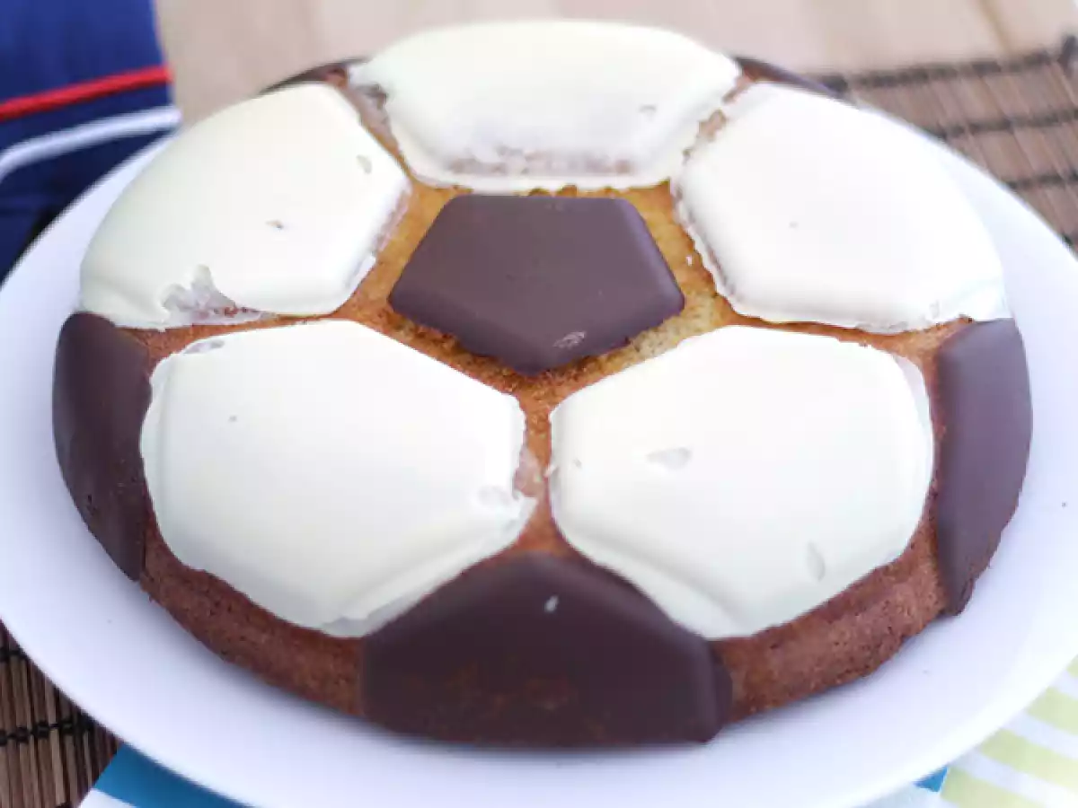 Tort piłkarski