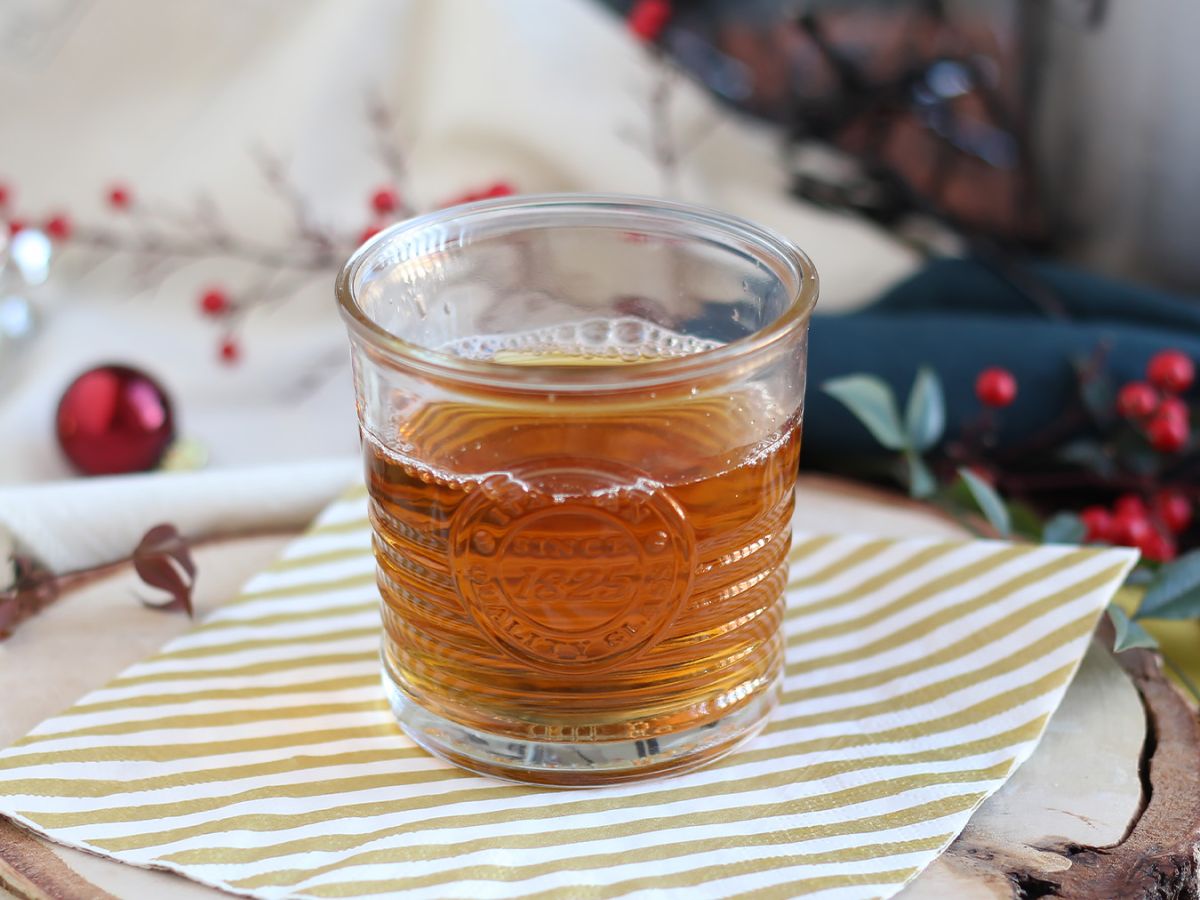Wassail, pikantny koktajl bożonarodzeniowy