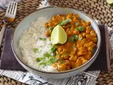 Wegańskie curry z ciecierzycy – pyszny przepis, zdjęcie 2