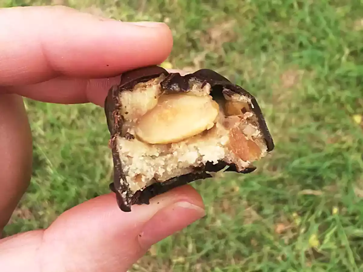 Wegańskie i bezglutenowe domowe batony Snickers - zdjęcie 2