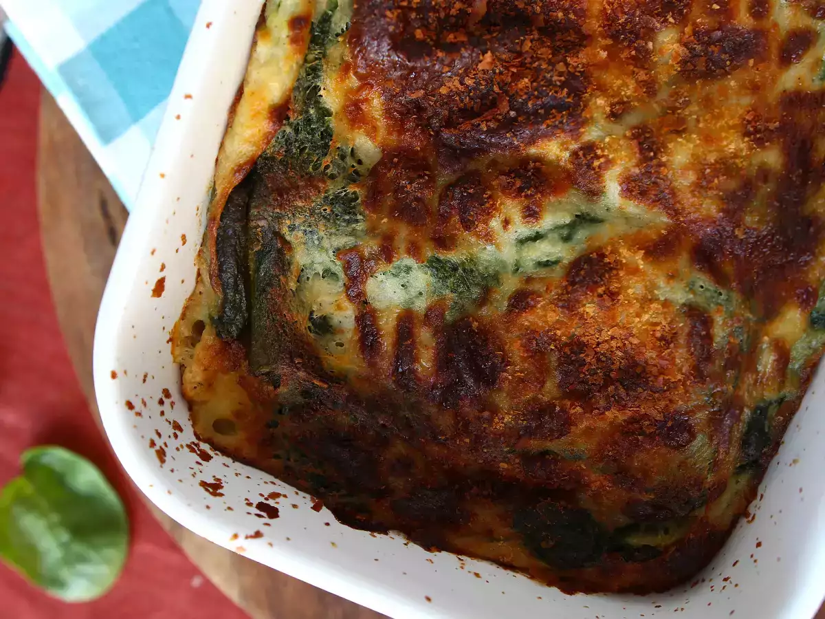 Wegetariańska lasagne ze szpinakiem i tofu z frytkownicy beztłuszczowej Air Fryer - zdjęcie 4