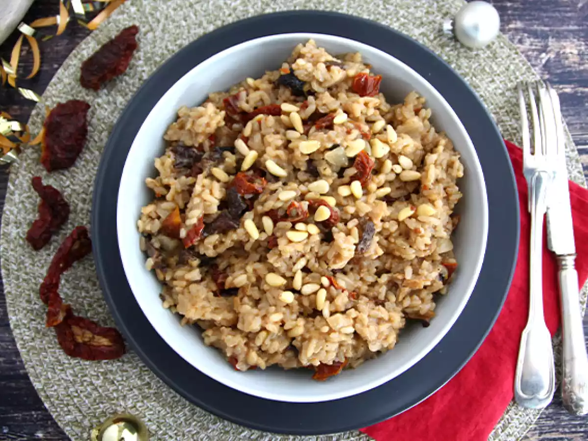Wegetariańskie risotto z suszonymi pomidorami i pieczarkami - zdjęcie 3