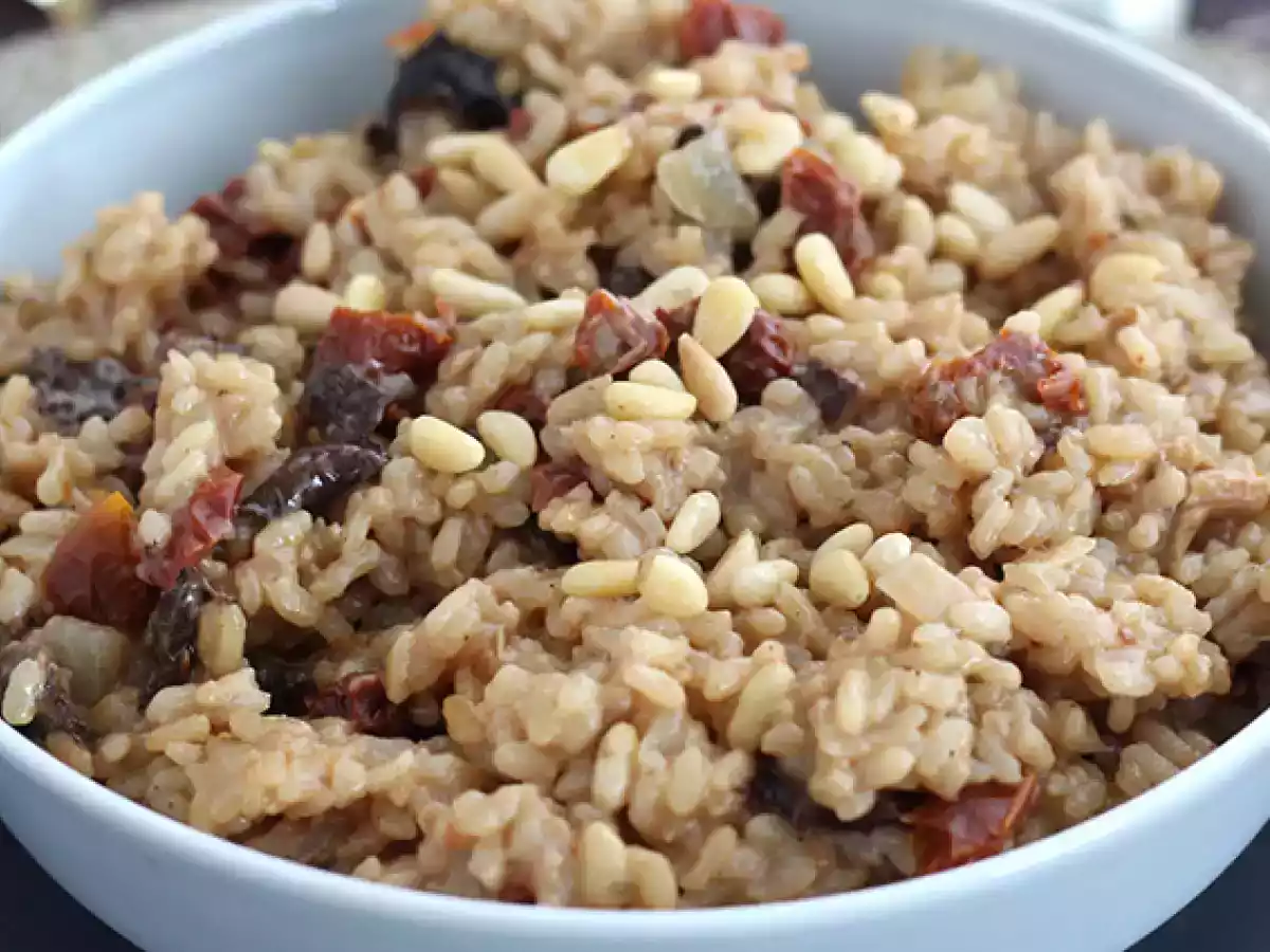 Wegetariańskie risotto z suszonymi pomidorami i pieczarkami - zdjęcie 5