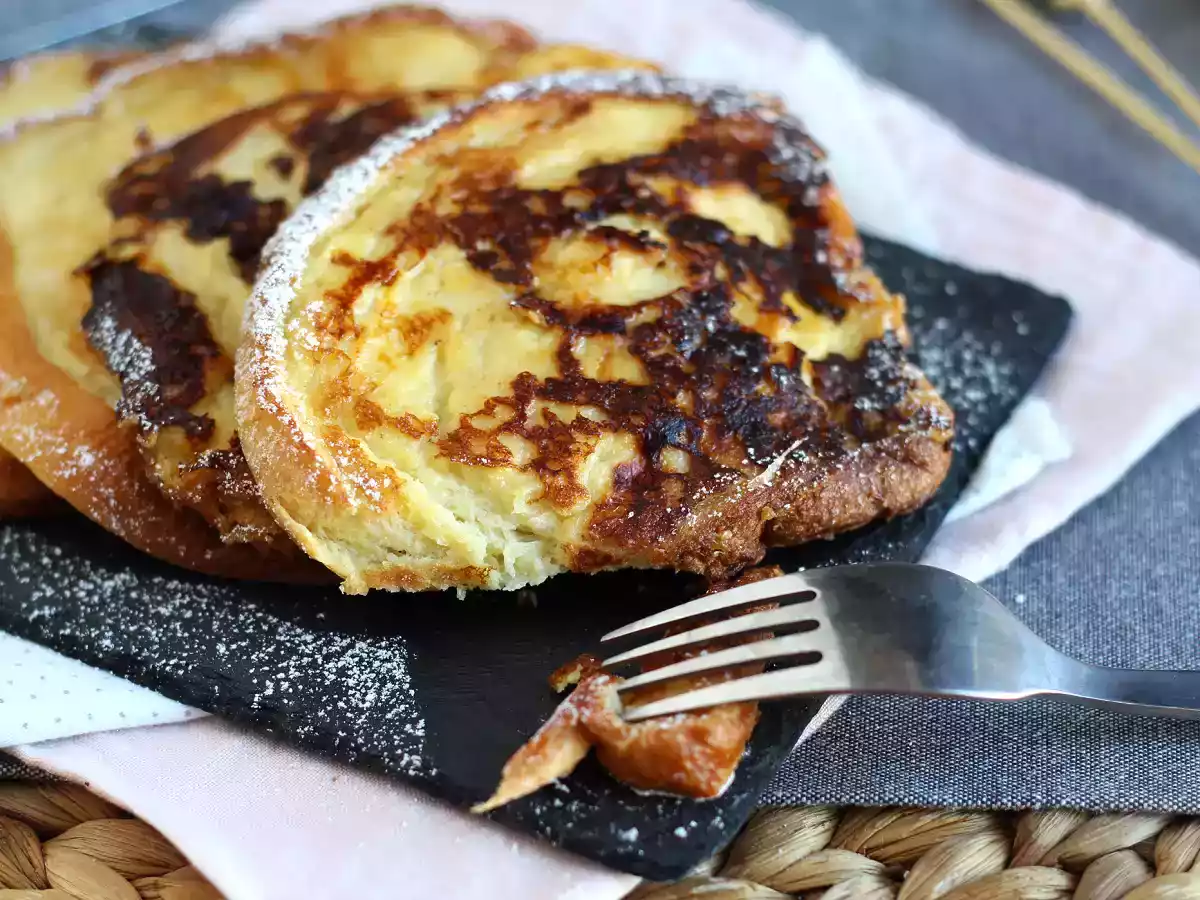 Wilgotna i chrupiąca brioche perdu - zdjęcie 2