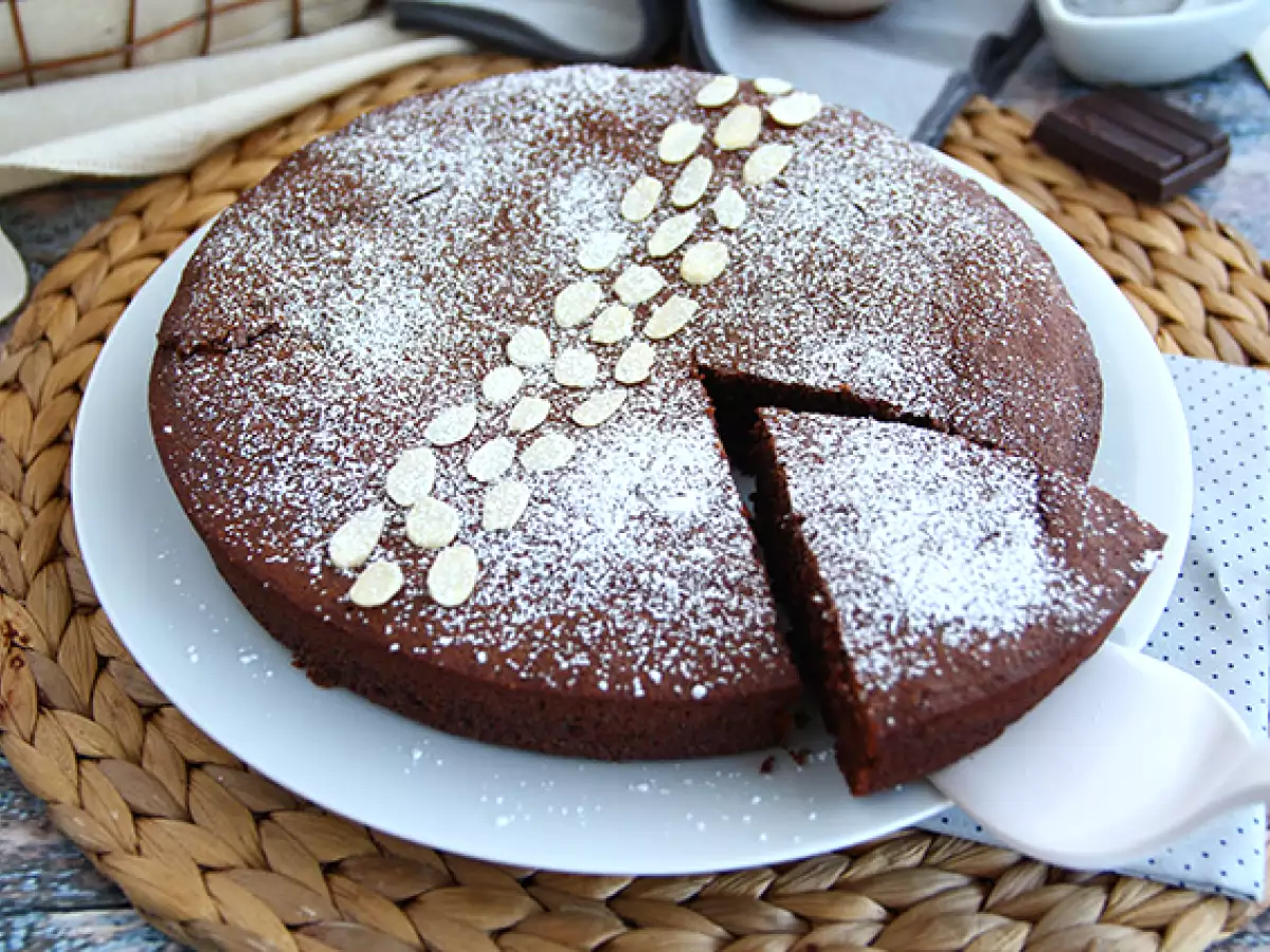 Wilgotna torta caprese - zdjęcie 5