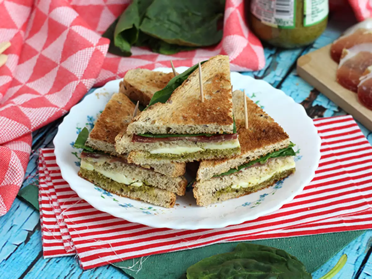 Włoski club sandwich - zdjęcie 3