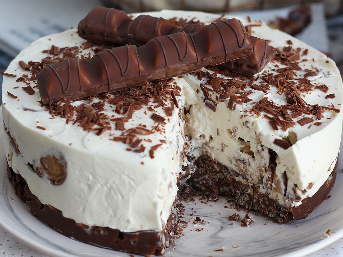 Wspaniały sernik Kinder Bueno bez pieczenia - zdjęcie 3