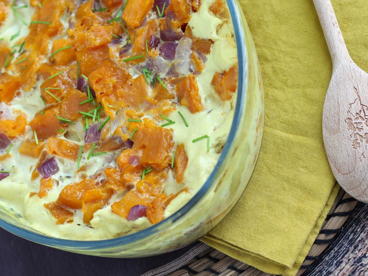 Zapiekanka ze słodkich ziemniaków z mlekiem kokosowym i curry - zdjęcie 5
