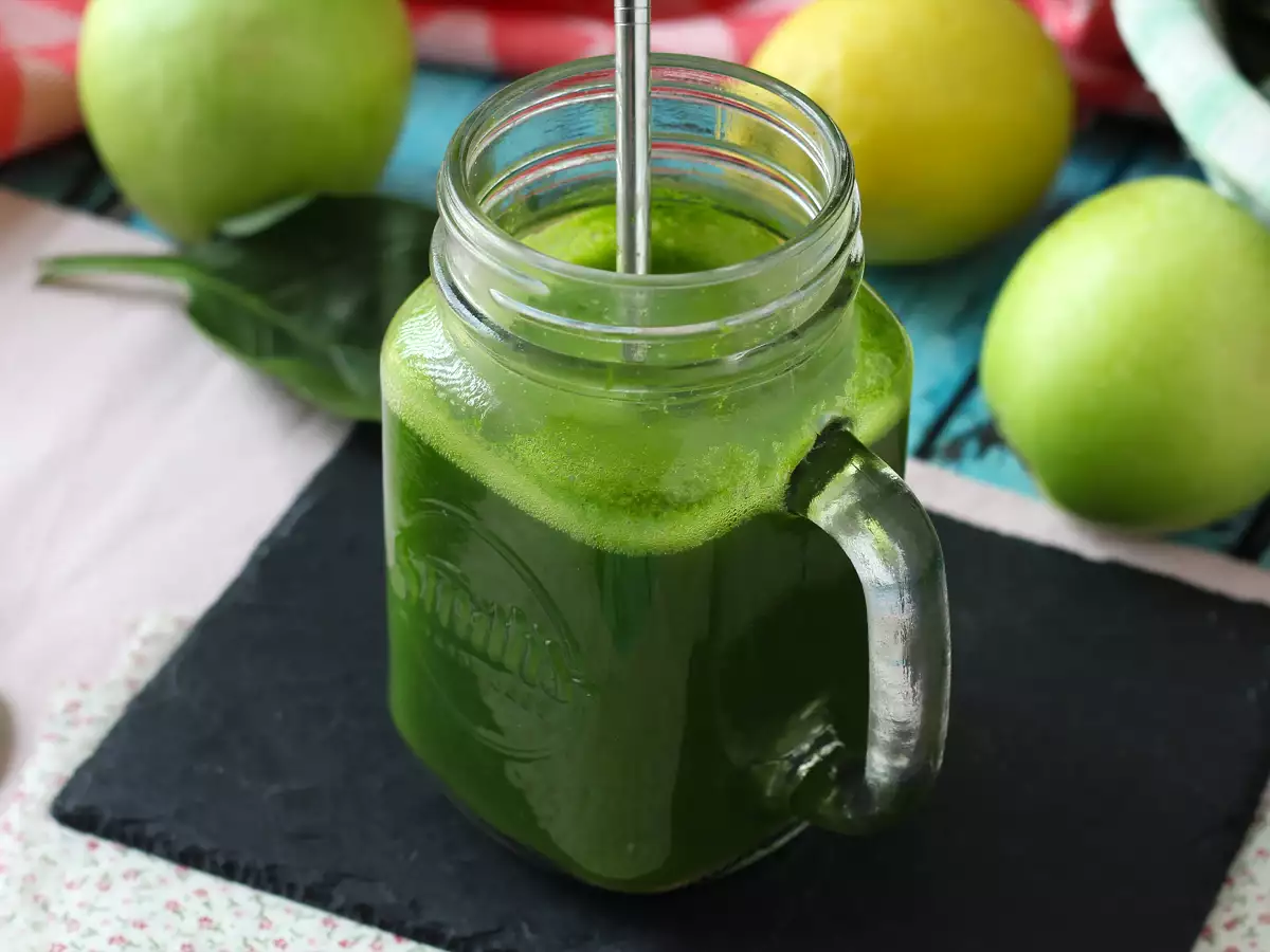 Zielony sok detoks bez sokowirówki – maksimum witamin! - zdjęcie 3