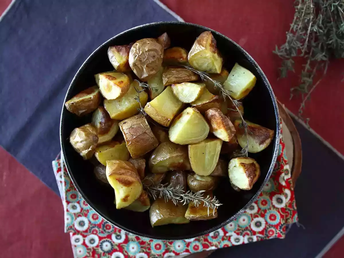 Ziemniaki pieczone w piekarniku - klasyczny i niezawodny przepis - zdjęcie 5