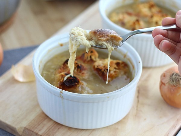 Zupa cebulowa, klasyk - zdjęcie 3